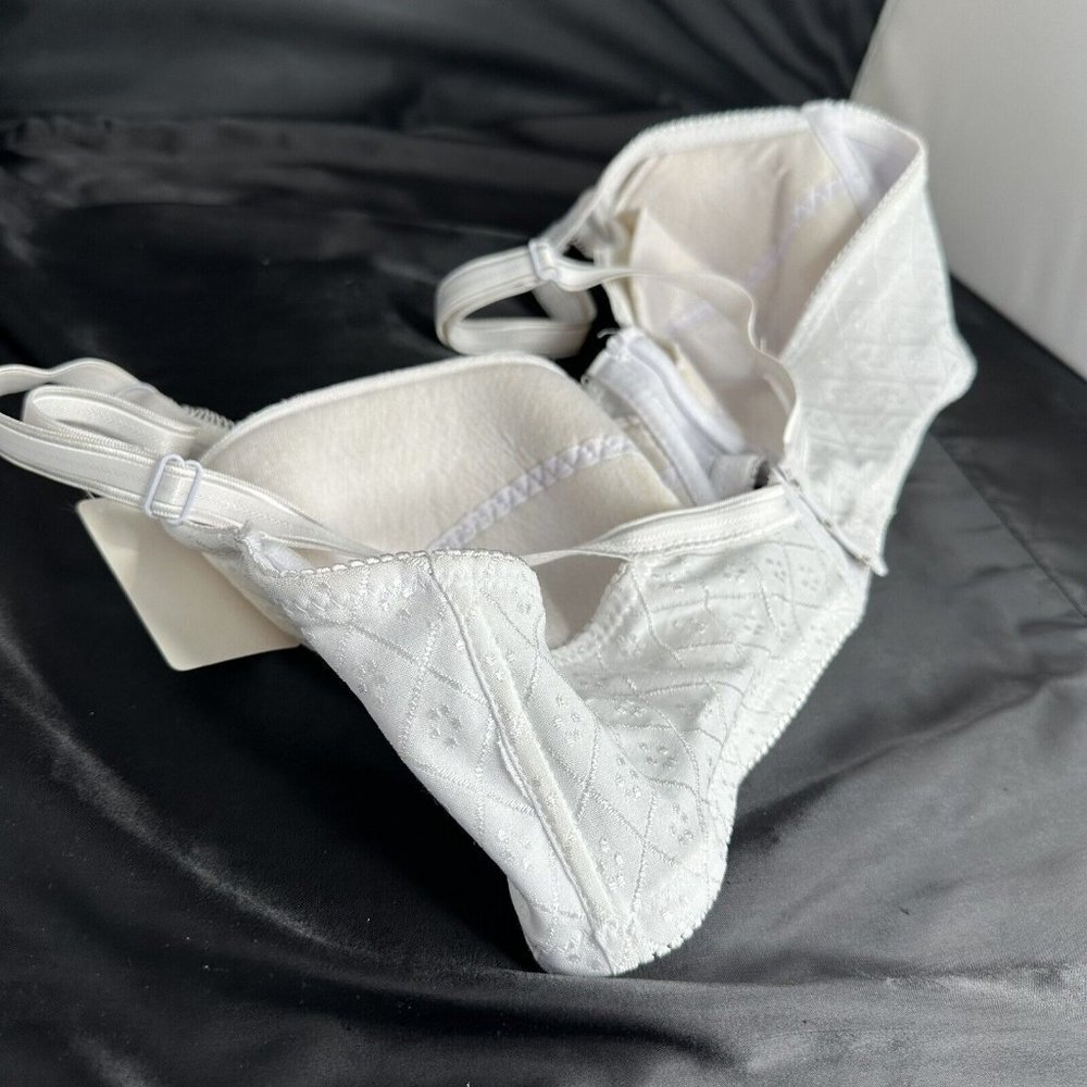 Mamia Lingerie White Bra Intimates Lace bow Embroidery Details Adjustable 40D - Picture 7 of 12